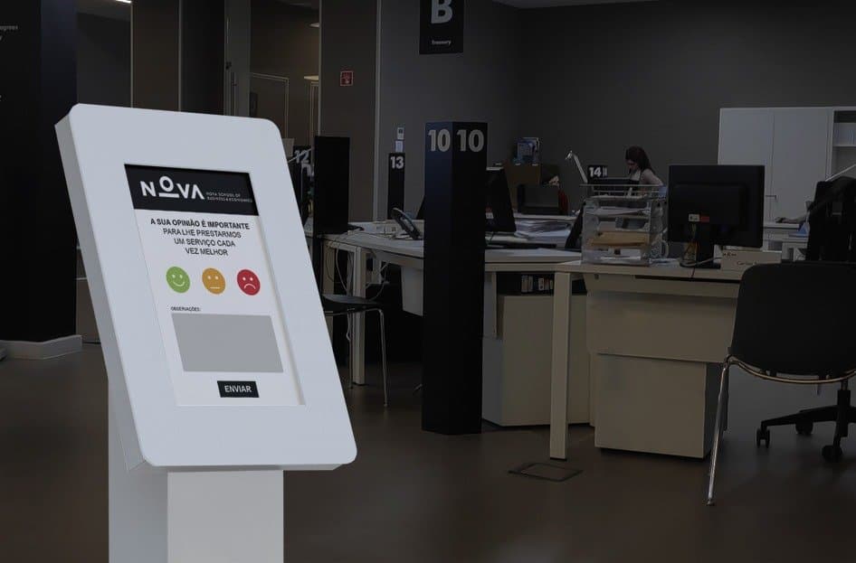 Real-time evaluation surveys